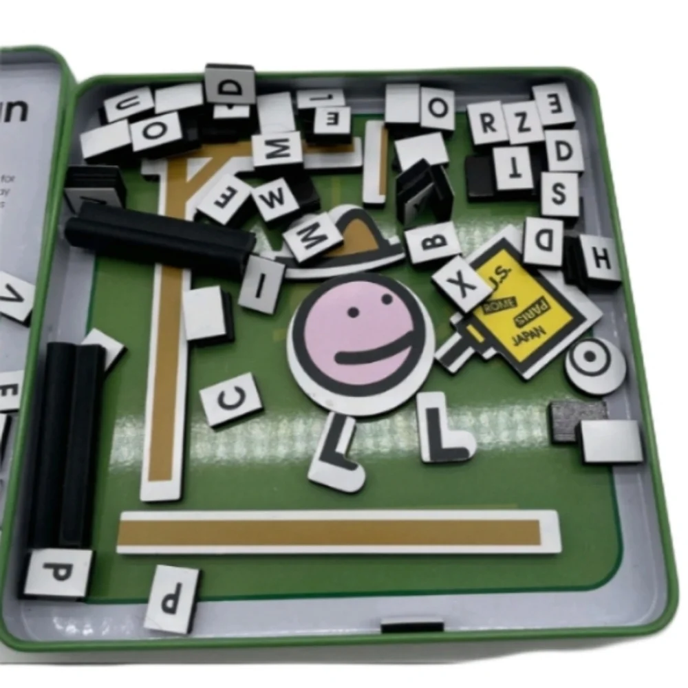 NEW  Toysmith  4  Magnetic Games   Bingo   Four In A Row  Hangman   Tic Tac Toe